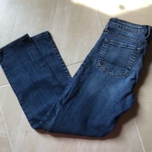 Kut from the Kloth boyfriend jeans size 6